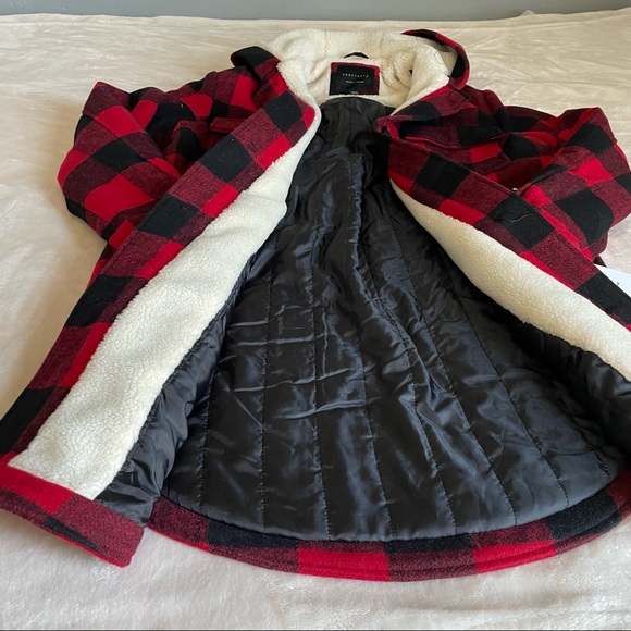 Sold! Plaid Wool Oversized Shirt Jacket Red Buffalo/cream Sherpa - Picture 11 of 16